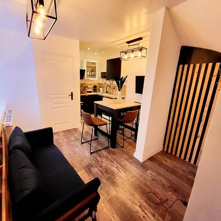Le Bartayres 1 T3 En Souplex, Terrasse, Apartmán *