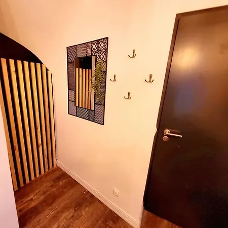 Apartment Le Bartayres 1 T3 En Souplex, Terrasse, Lourdes