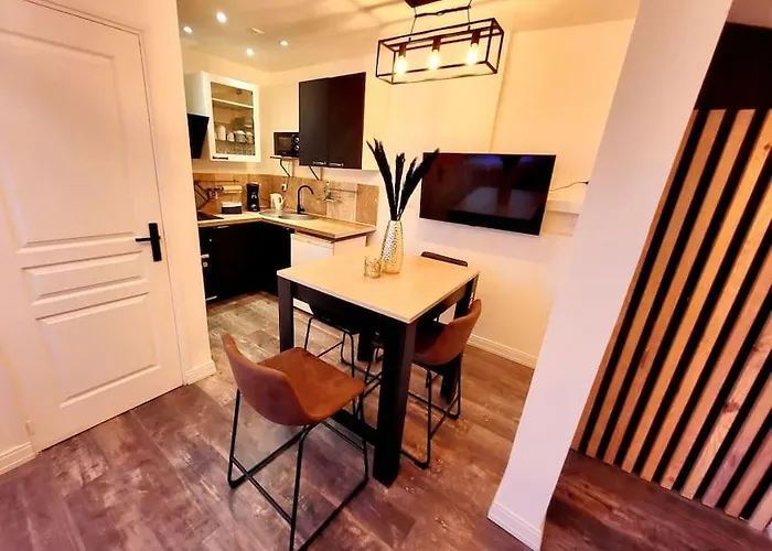 Le Bartayres 1 T3 En Souplex, Terrasse, Апартаменты